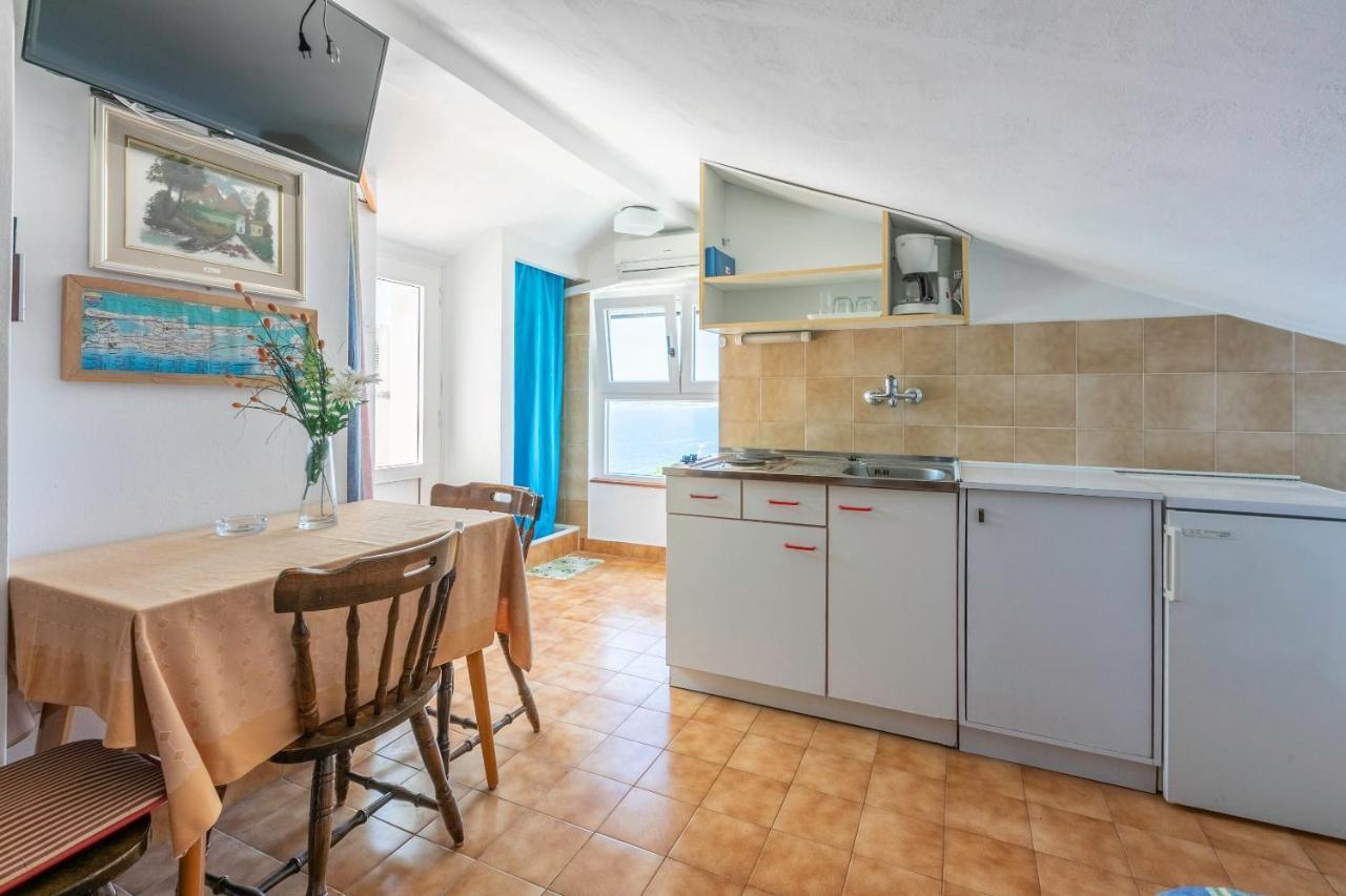 Apartments Rozaria Драмал Екстериор снимка