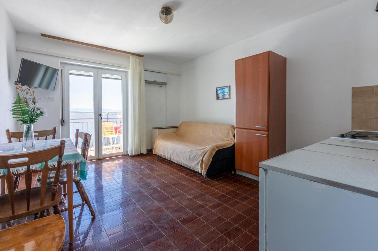 Apartments Rozaria Драмал Екстериор снимка